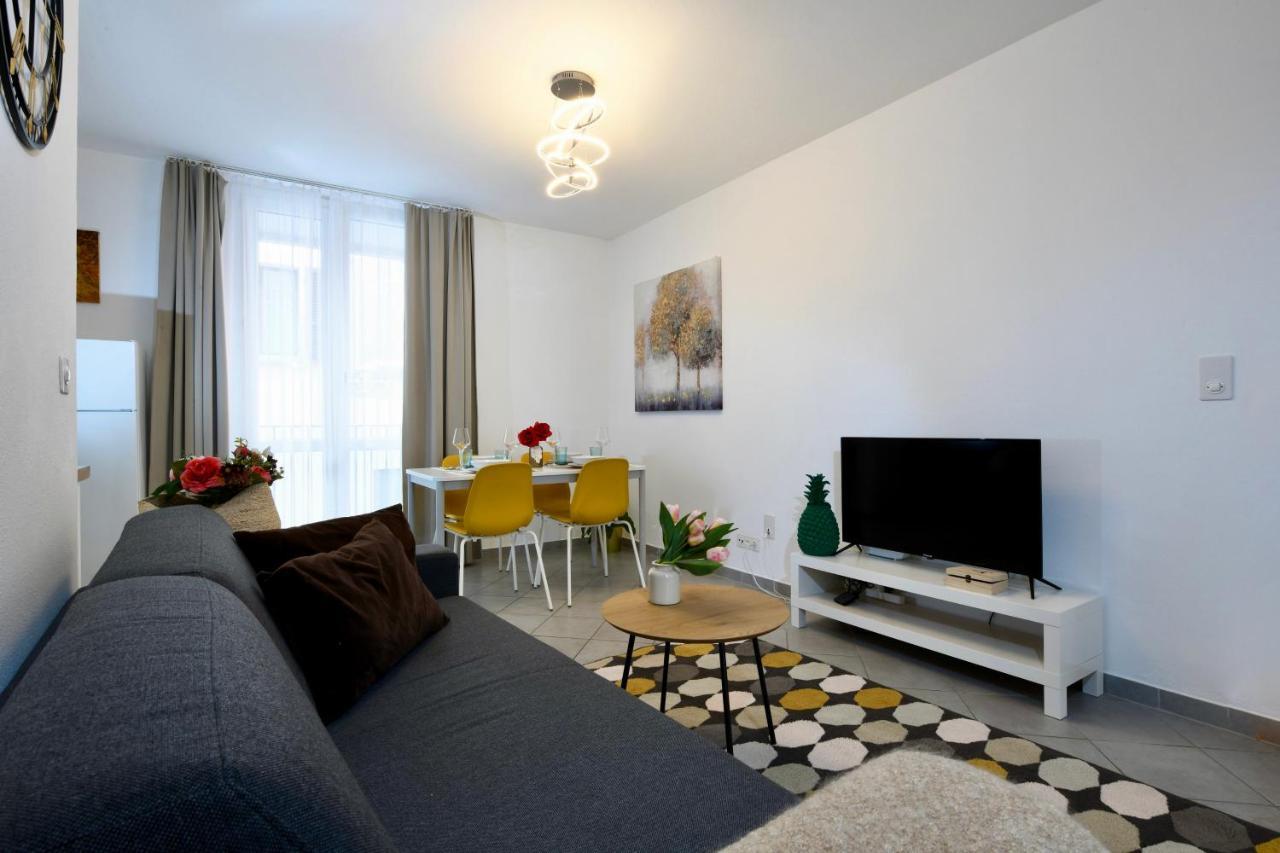 Aria Apartment - Free Parking Bioggio Eksteriør bilde